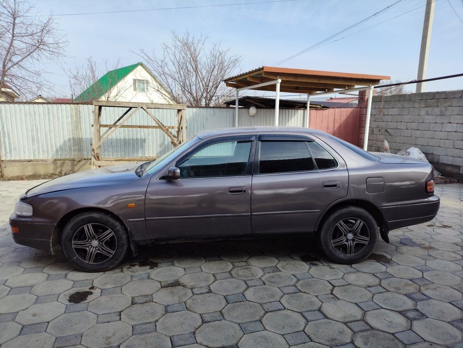 Продам Тойота Камри 10.