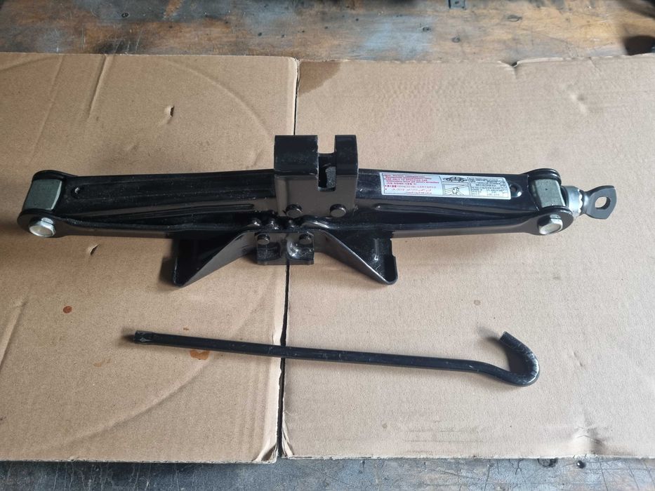 cric roti renault trafic dacia duster,nissan hyundai nou