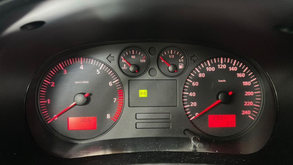 Vând Seat Leon 1m