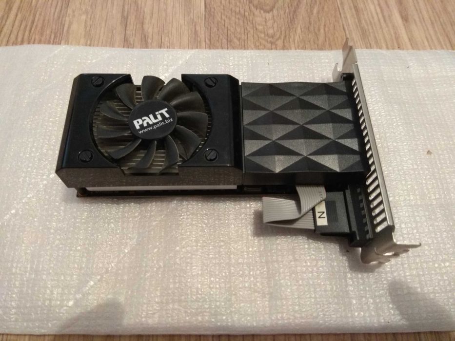 Продам видеокарту Palit GeForce GT 630 2GB