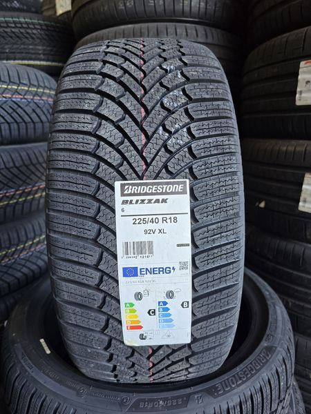 225/40/18 BRIDGESTONE 4бр