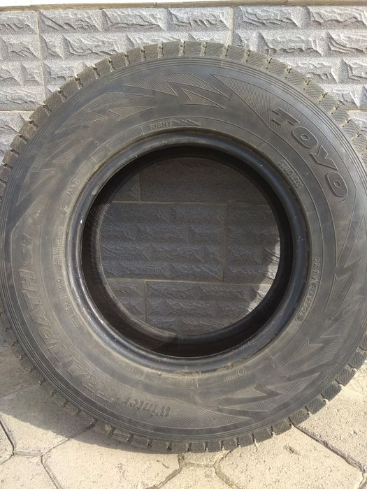 Продам колесо. Размер 215 80/15