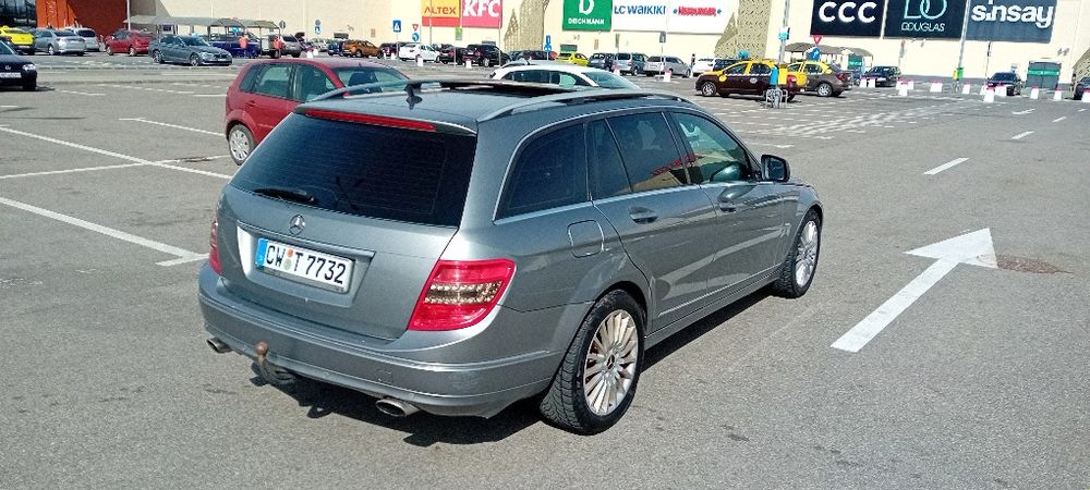 Mercedes C 3.0Diesel automat/ adus recent din Germania/ Panoramic