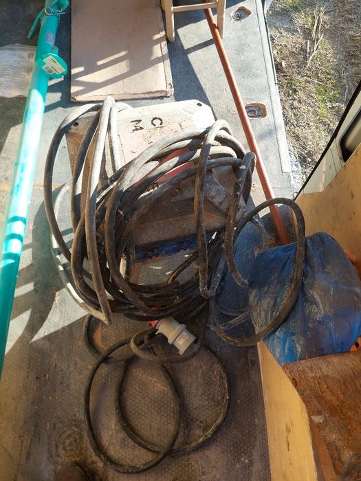 Захранващ разклонител за строителни обекти