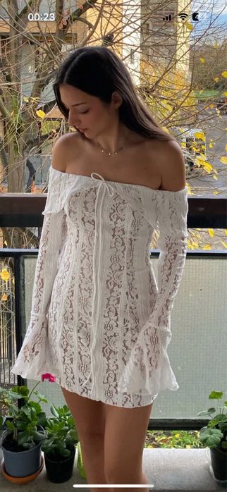 Платье новое кружевное мини