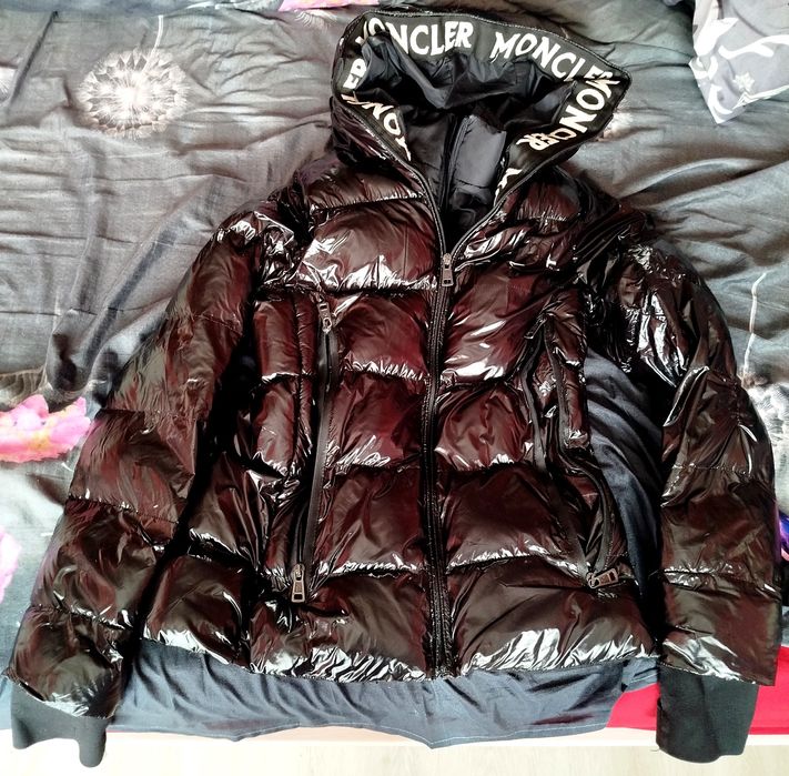 Geaca originală Moncler