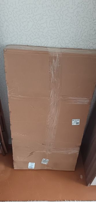 Продам компьютерный-письменный стол  "Кито"