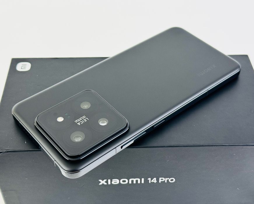 КАТО НОВ! Xiaomi 14 Pro 256GB 12RAM Black Гаранция!