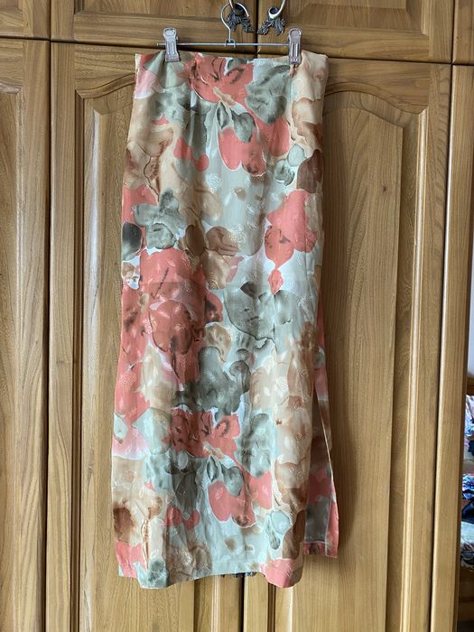 Пролам юбки 46 р