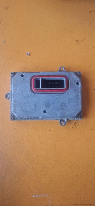 Оригинален ксенонов баласт (запалително устройство) за Mercedes S-Class (W221), CL (C216), C-Class (W204) – A2168203126