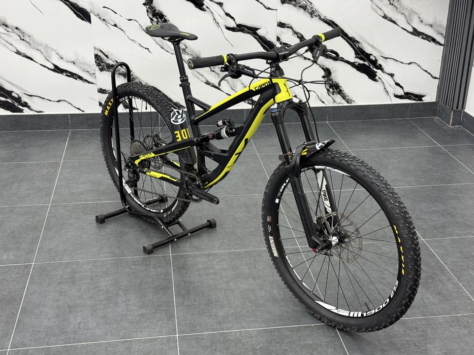 Yt Capra AL M размер 27.5 цола 1х11 Shimano XT