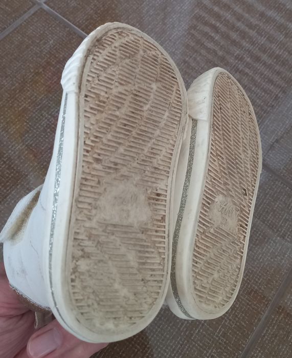 H&M Детски високи кецове с Котенце за Момиче, номер 23