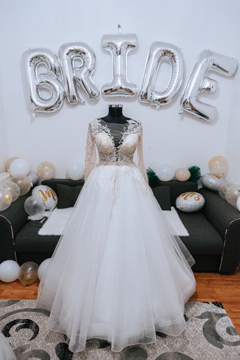 Vând rochie de mireasă elegantă