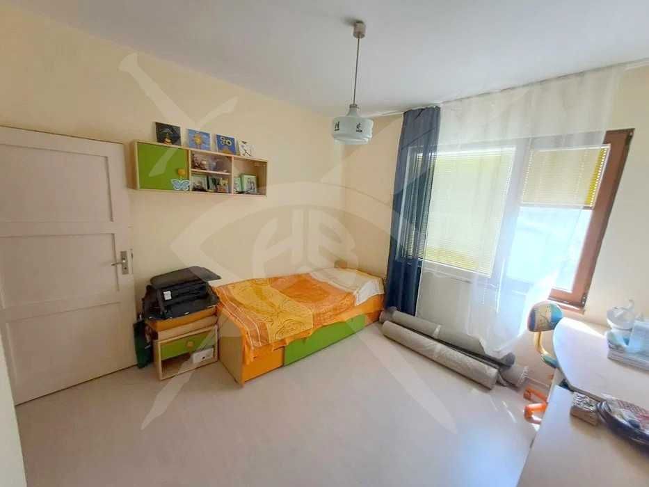 Етаж от къща в полите на Предбалкана! Град Баня 49479