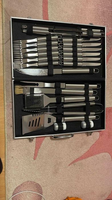 Комплект принадлежности за скара