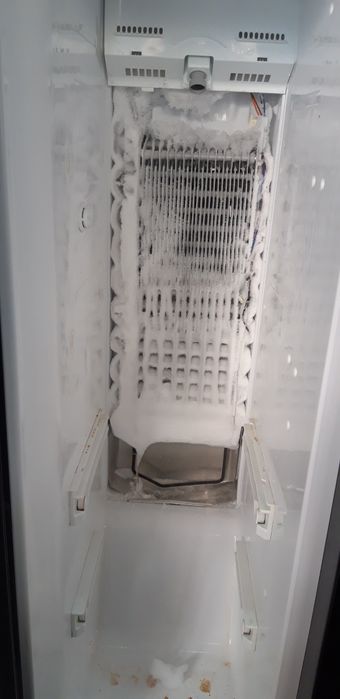 Reparatii frigidere,vitrine,lazi frigorifice, masini de spalat,aer con