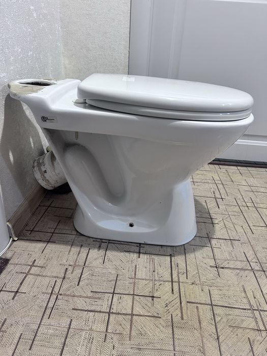 Продам б.у унитаз
