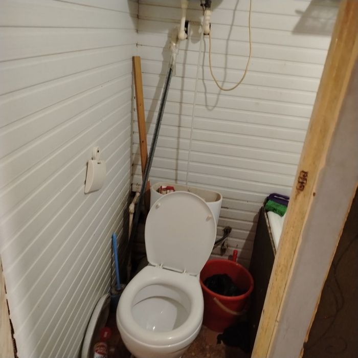 Продам 1 комнату в общежитии