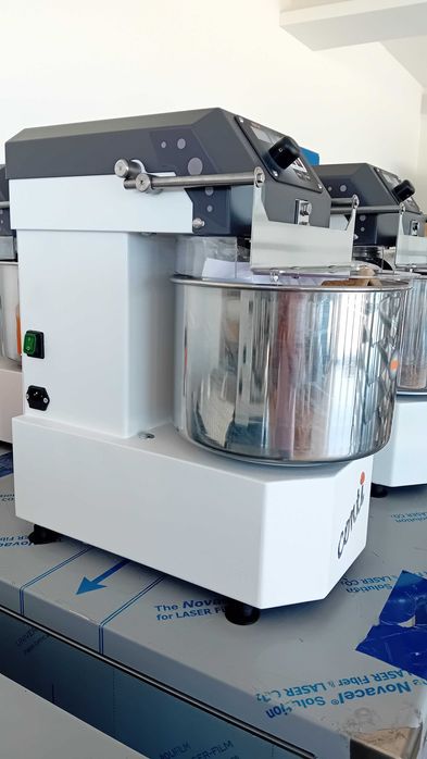 Настолен спирален миксер 10кг Conti Italy, със скоростен вариатор