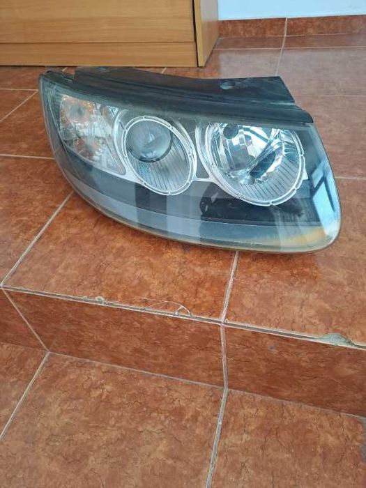 Far dreapta Hyundai Santa Fe 2 an 2006-2009 original Europa