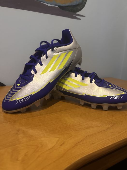 Бутонки Adidas като нови