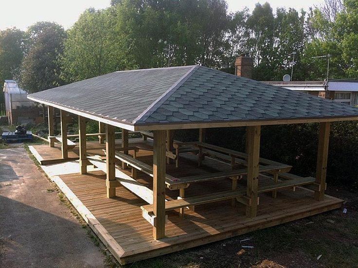 Vând foișor Terase din lemn
-foișoare la comanda
-pergole modele moder