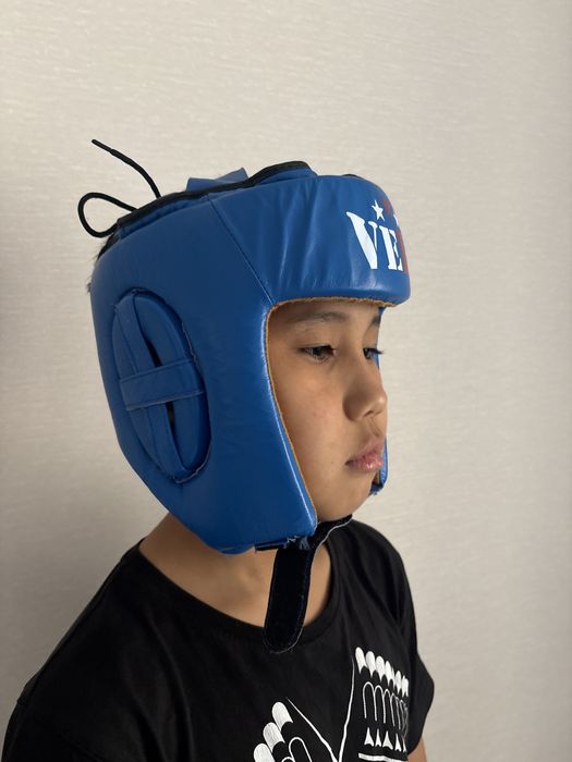 Шлем для бокса продажа срочный,