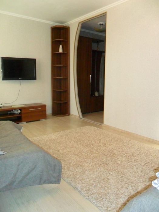 Сдам 1.5 на Длительный срок.