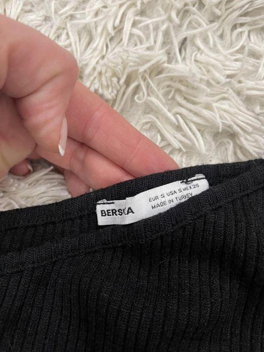 Черна рокля BERSHKA, размер s