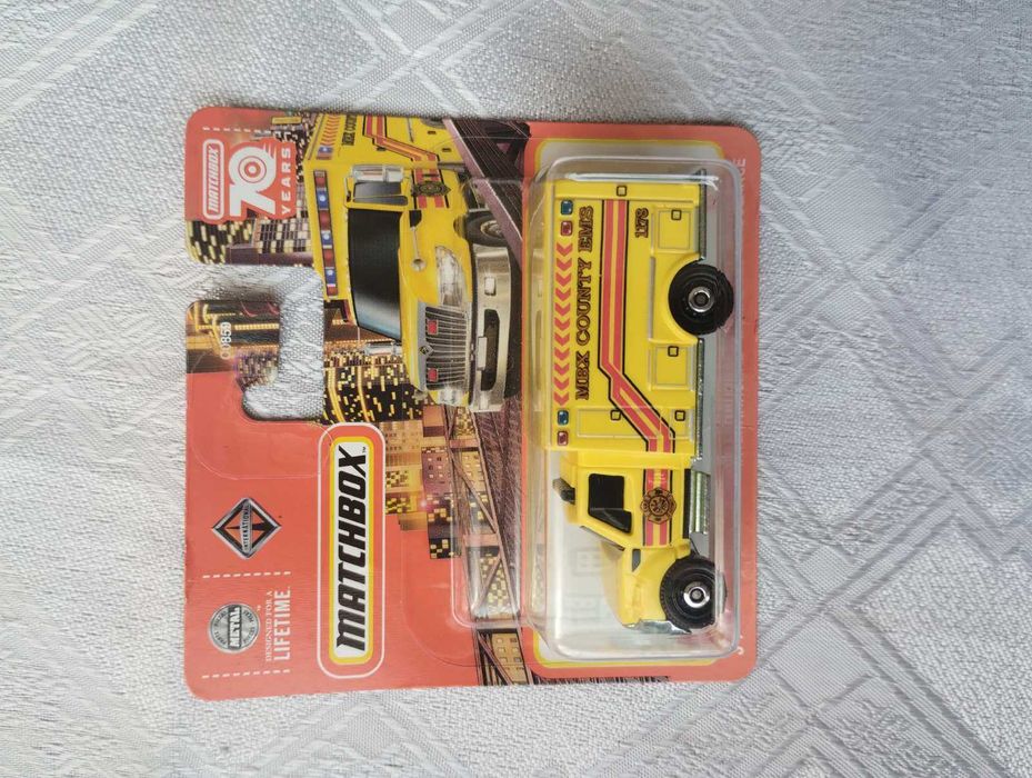 Чисто нови колички Мачбокс