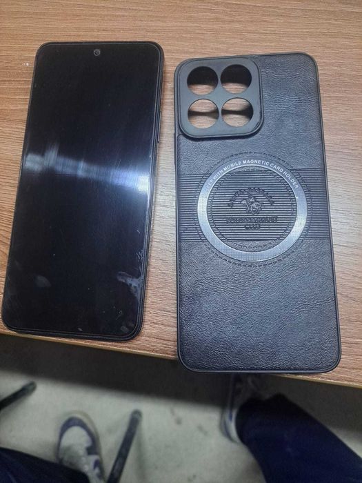 Продам телефон Honor X7c