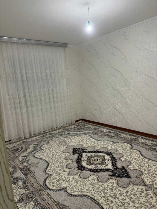 Qarshi city sitidan kvartira sotiladi