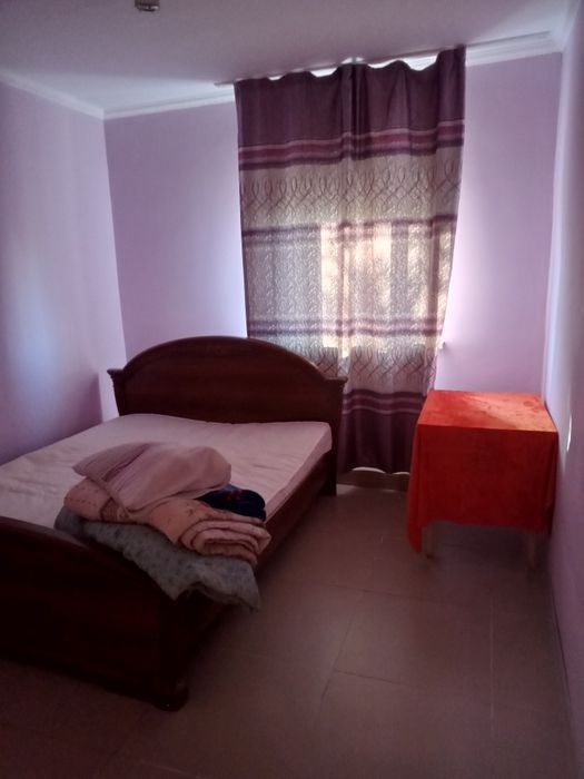 Продам дом с очень большим участком