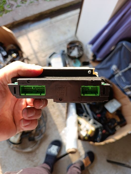 Хонда Сивик 7 дизел Радиатори, аербег,датчици, рамена чистачки,