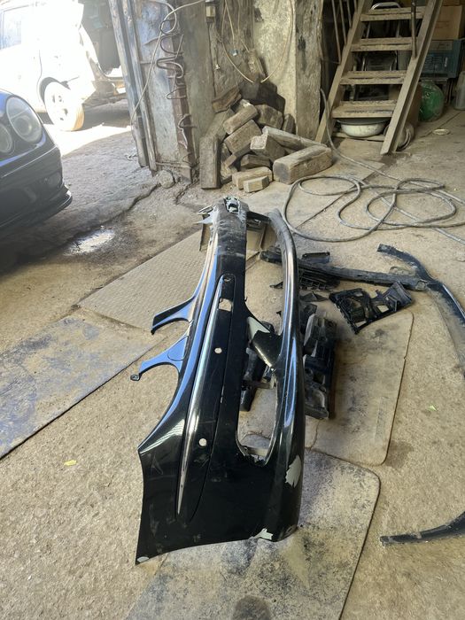 Бампер 211 мерс Е55 амг