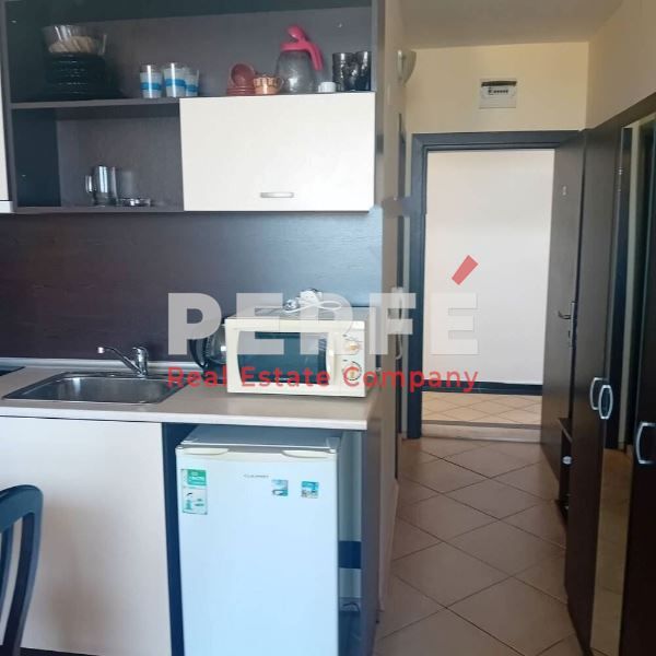 Продава се Едностаен апартамент в к.к. Слънчев бряг - 42 кв.м за 1104 €/кв.м - Снимка #1