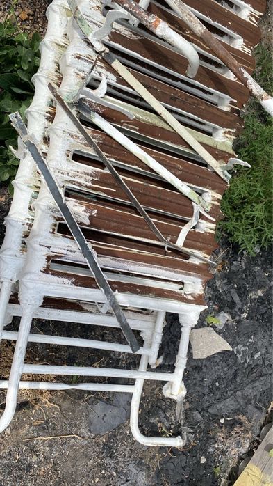 Продам родиаторы в хорошем состояние