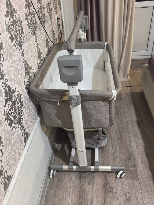 Детская кровать манеж