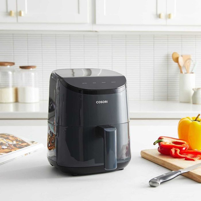 Малък фритюрник Cosori Lite 2.1 Qt, макс. 400°F, 4 в 1, 97% по-малко олио, сив | Идеален за общежития, апартаменти, кемпери, тих,