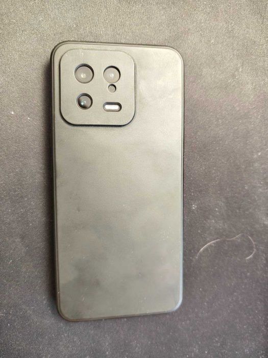Телефон Xiaomi 13