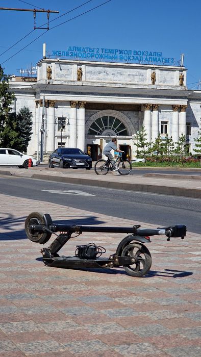 Электросамокат Kugoo S2