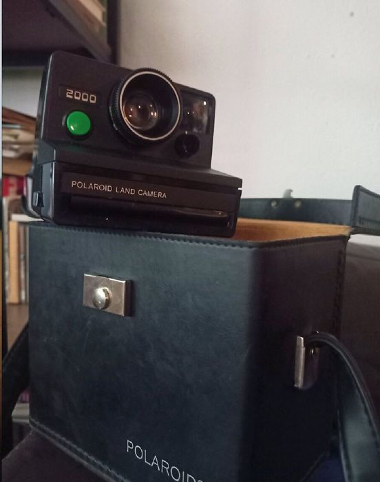 polaroid land camera 2000