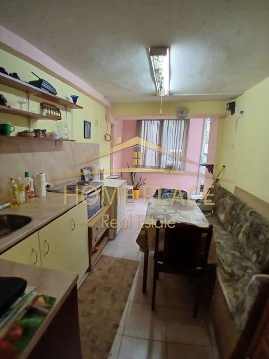 Продава се Гараж / Паркомясто в Варна, Погреби - 18 кв.м за 2334 €/кв.м - Снимка #1
