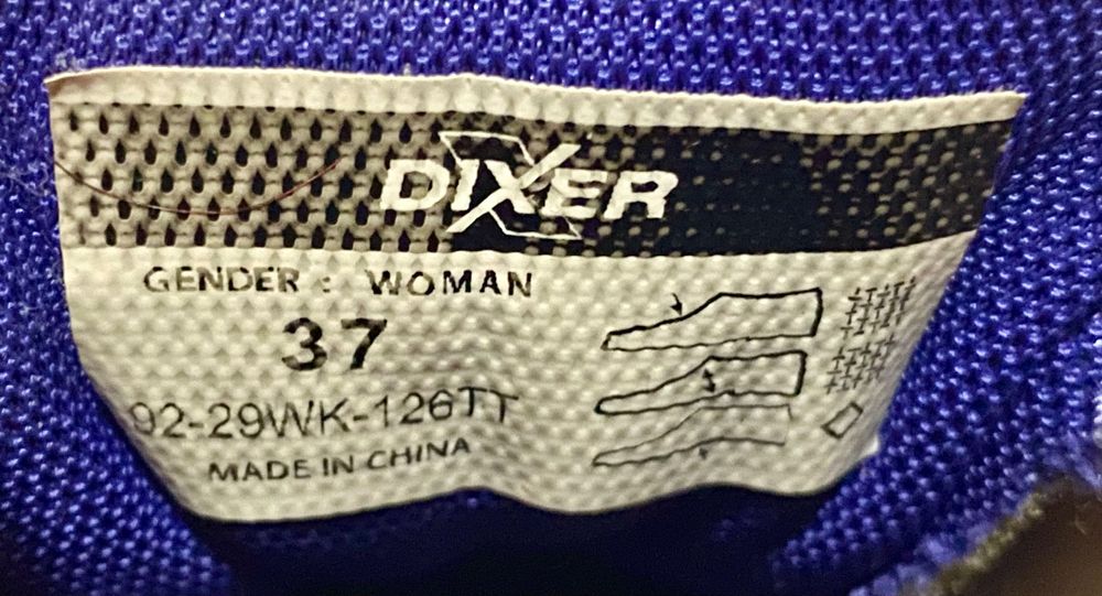 Кроссовки женские DIXER