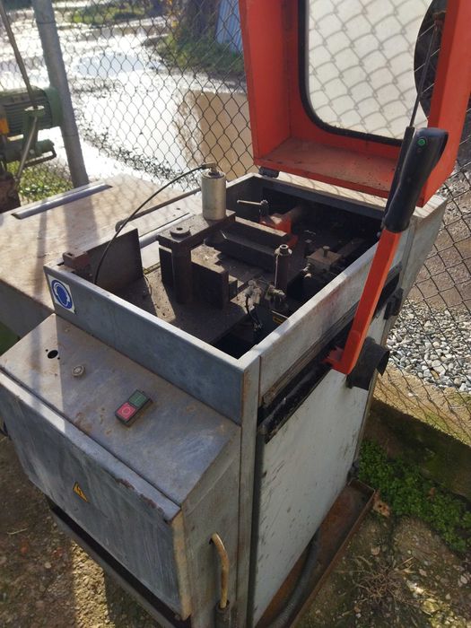 Машини за Pvc и Al Дограма