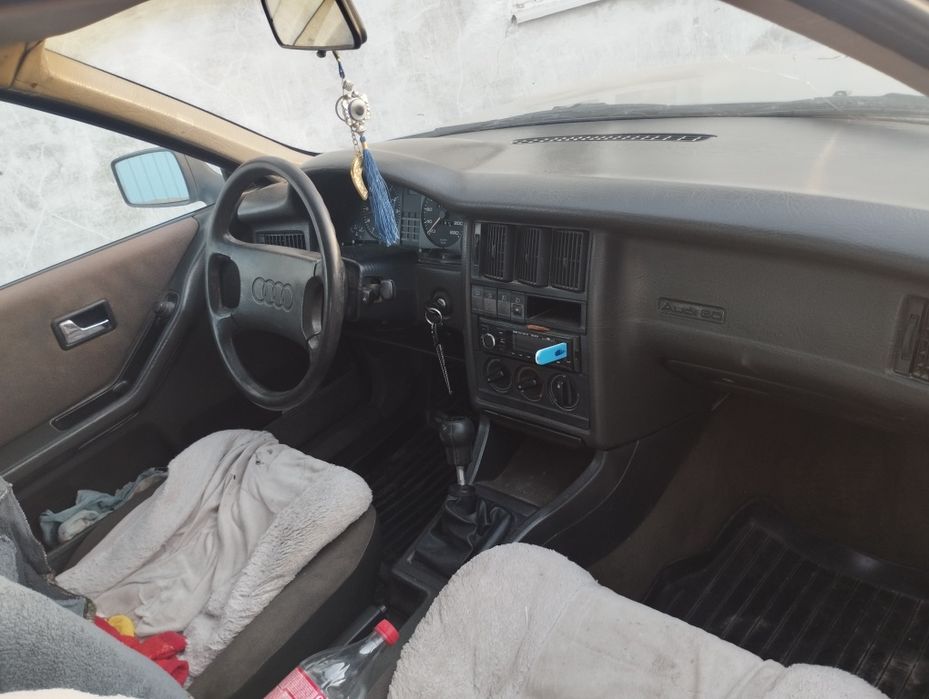 Продам Ауди 80 1990