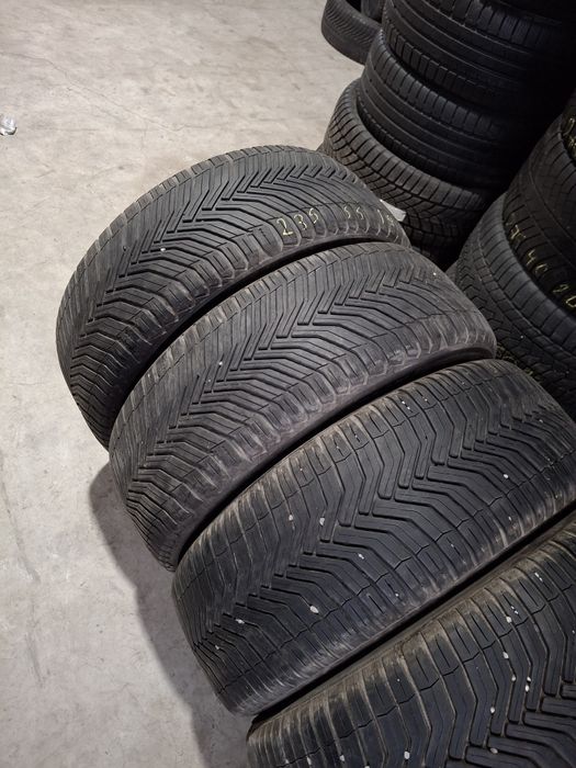 4 Anvelopele de iarnă 235 55 r18 Michelin