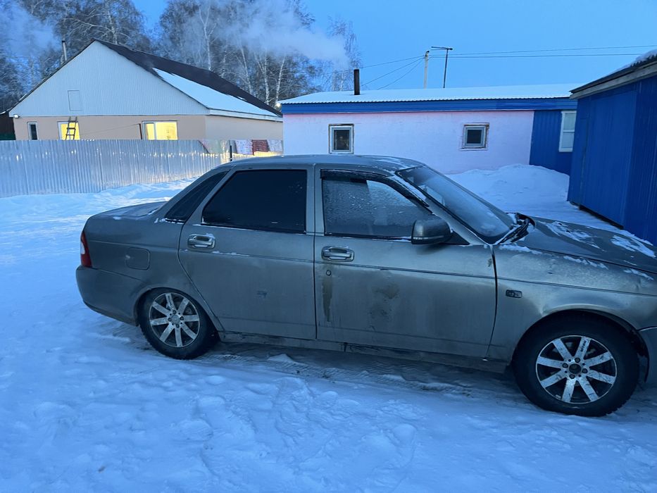 Продам ладу приору 1