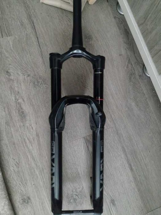 Vând Furcă RockShox Yari RC 27.5 160 mm