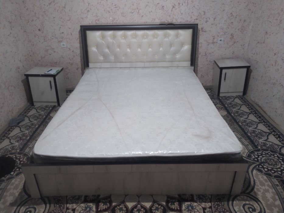 Mebellar sotiladi...